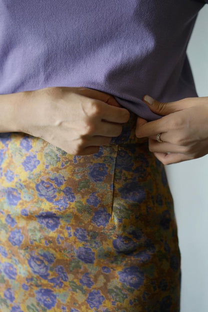 Blue-purple floral jacquard satin skirt