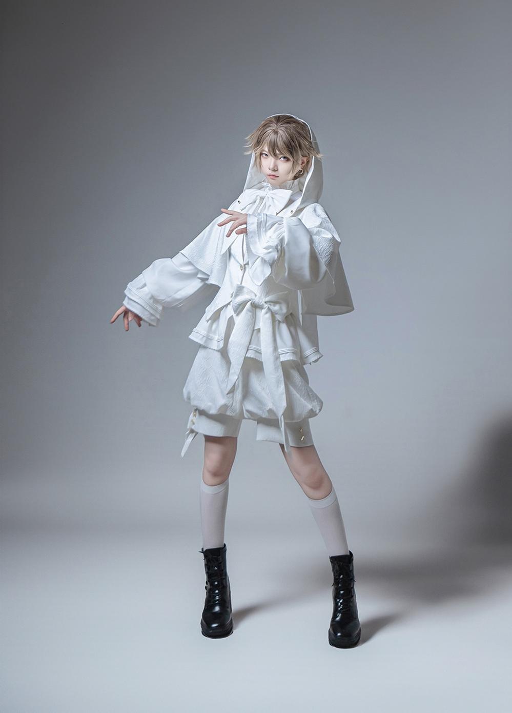 Princess Chronicles - Rabbit Hunting White Moonlight - White Ouji Lolita Jacket & Shorts Set