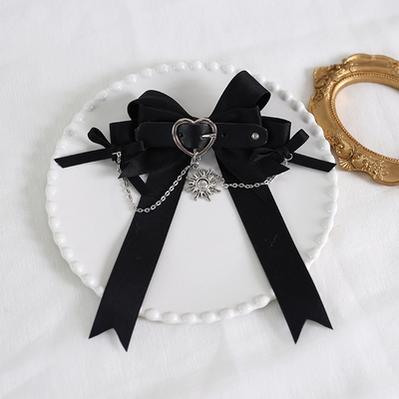 Xiaogui - Dark-themed Gothic Lolita Heart Hair Clips