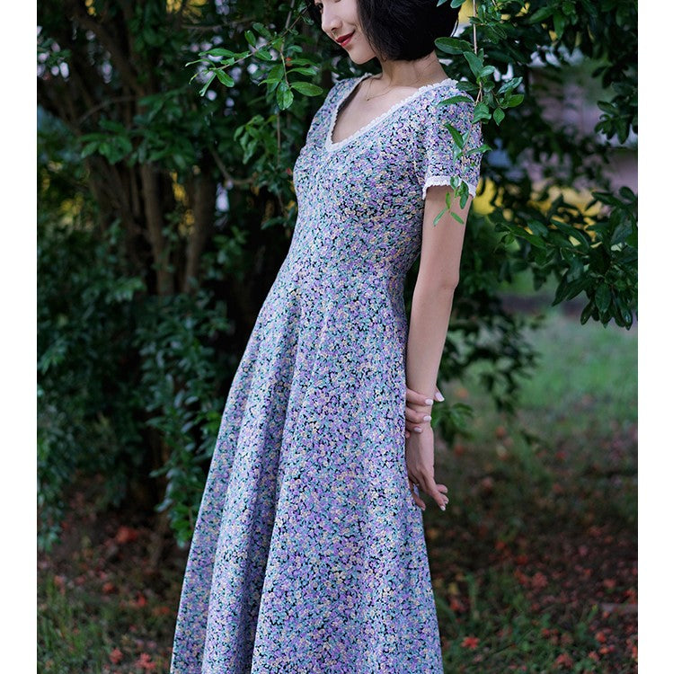 Floral vintage dress