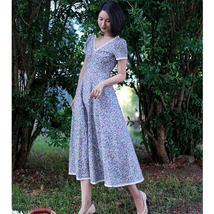 Floral vintage dress