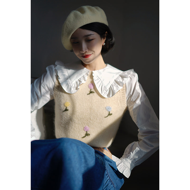 White lady vintage frill blouse