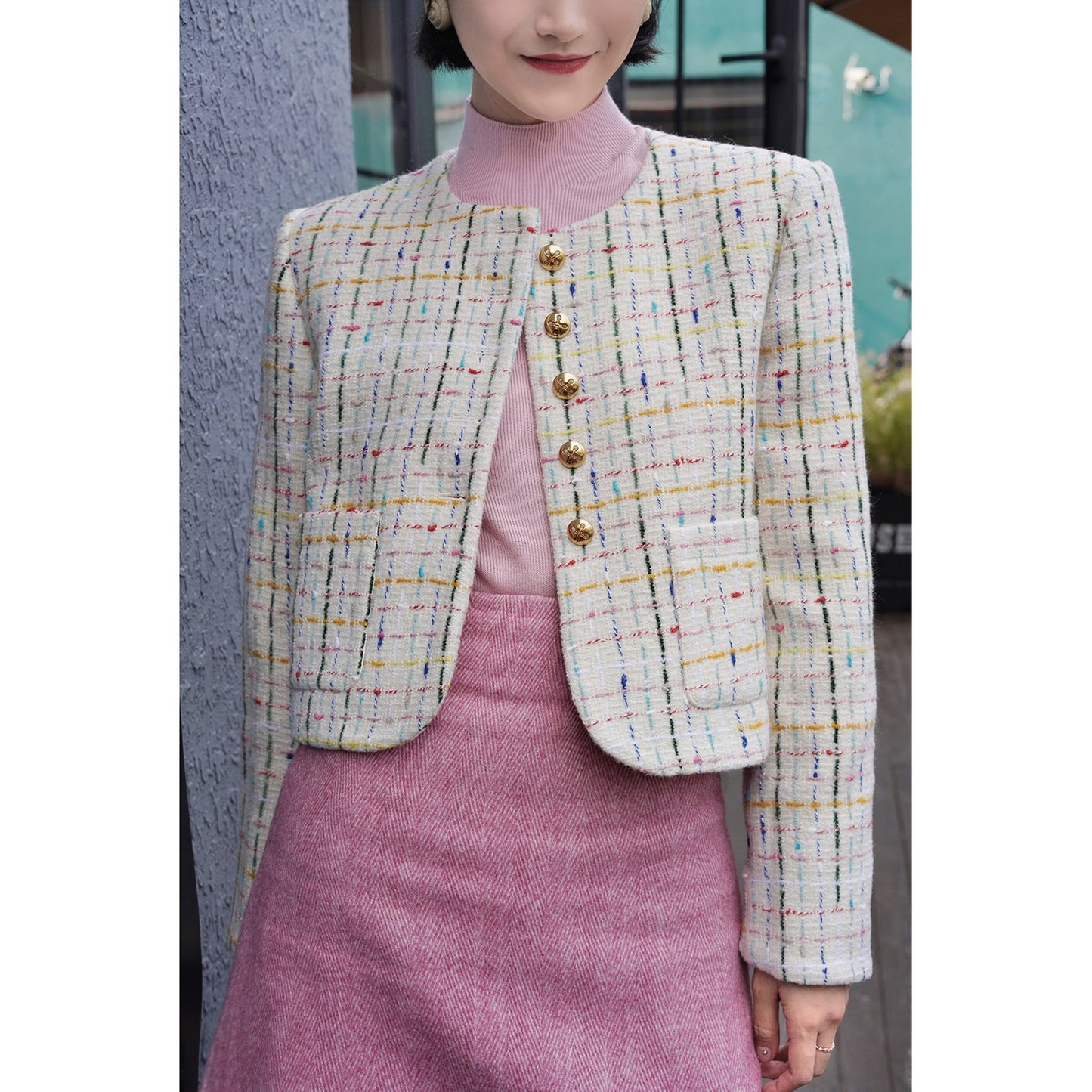 Colorful embroidered tweed short jacket