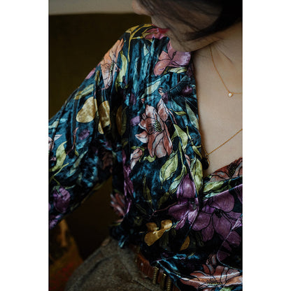 floral drawing vintage shirt