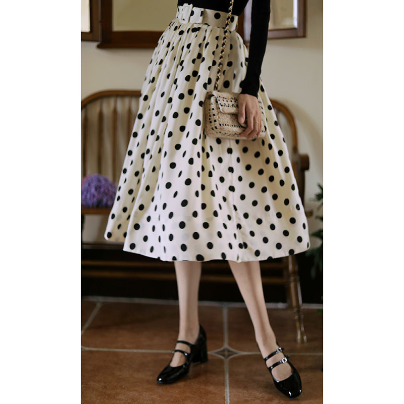 Polka Dot Pattern Umbrella Skirt of White Lady