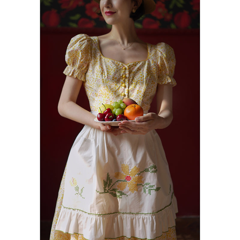 Yellow flower retro dress and embroidered apron