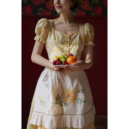 Yellow flower retro dress and embroidered apron