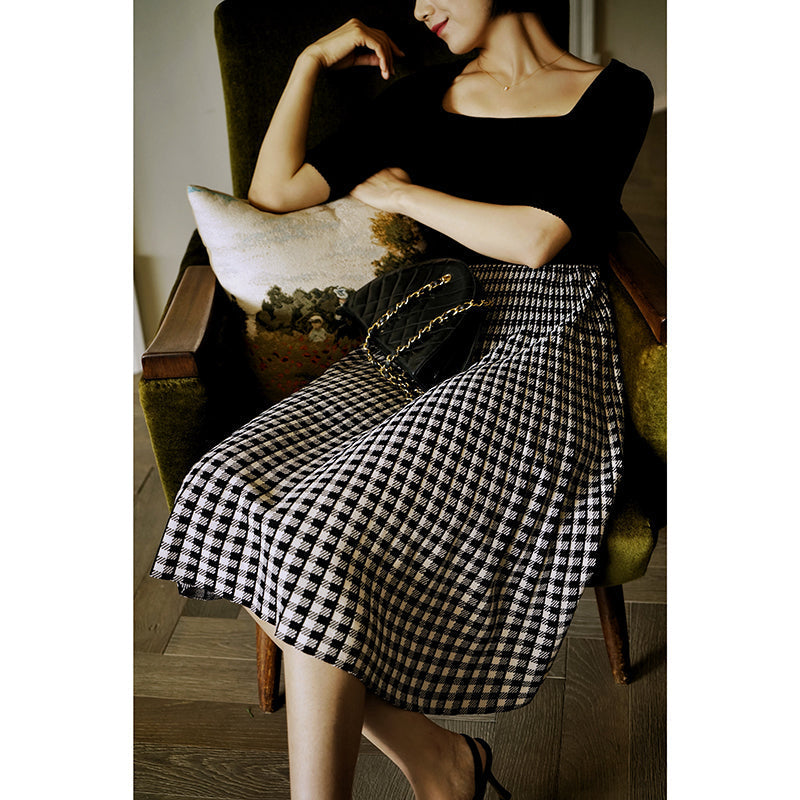 retro plaid skirt