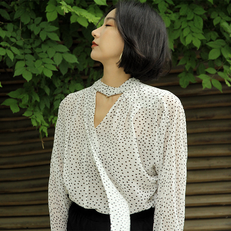 Lady's Polka Dot Retro Blouse