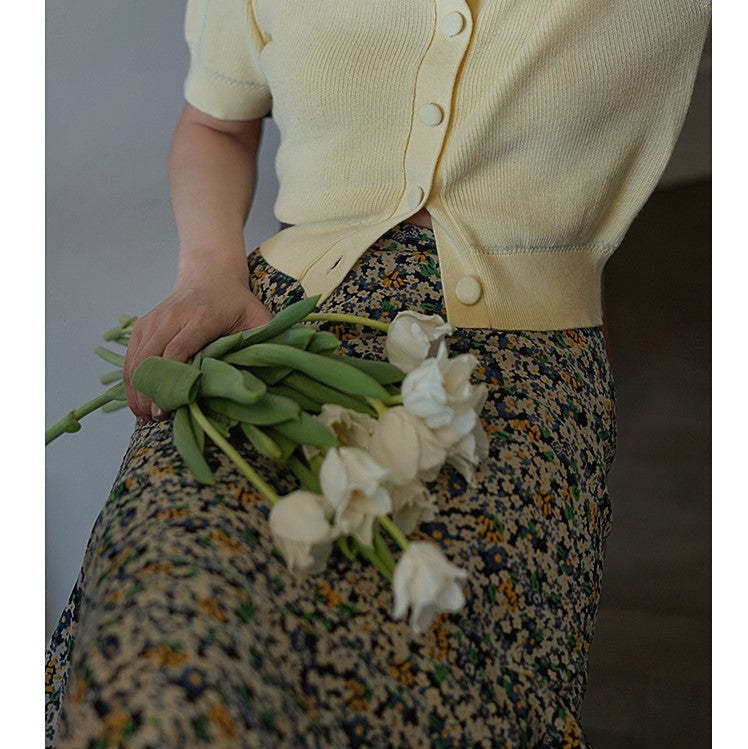 Vintage skirt dripping with flower drops