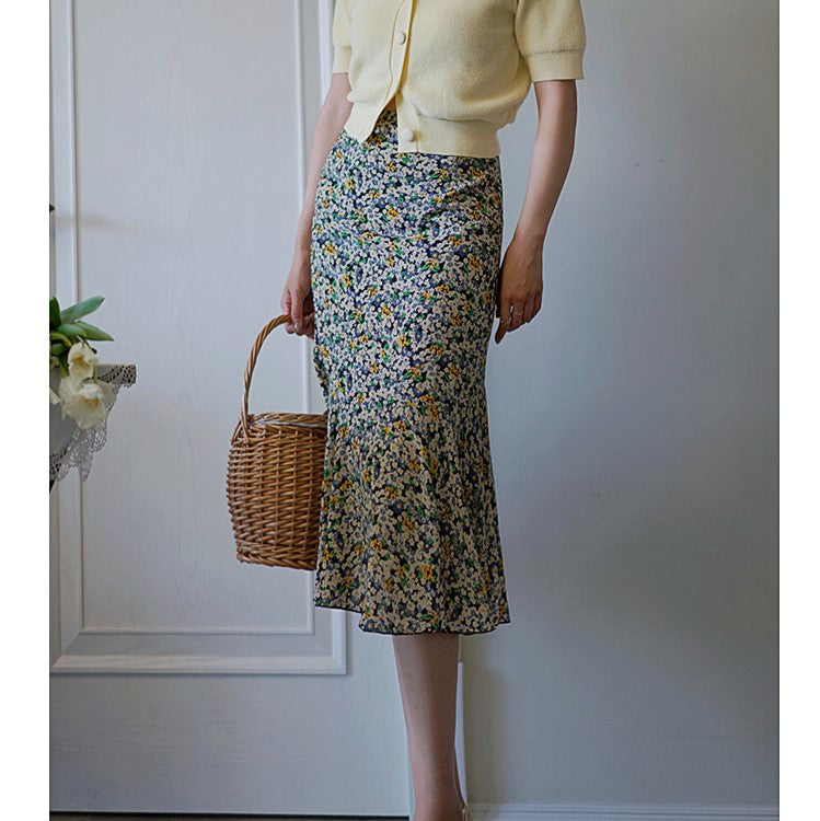 Vintage skirt dripping with flower drops