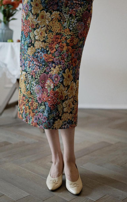 oil painting pencil skirt