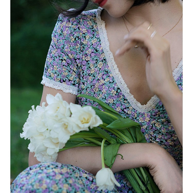 Floral vintage dress