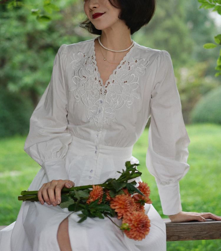 Floral embroidery white vintage dress