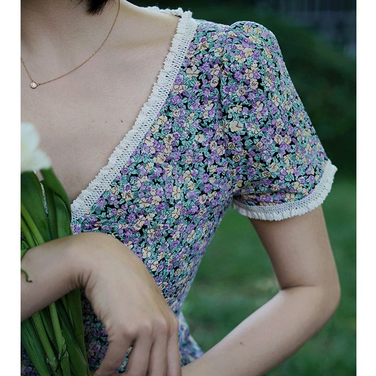 Floral vintage dress