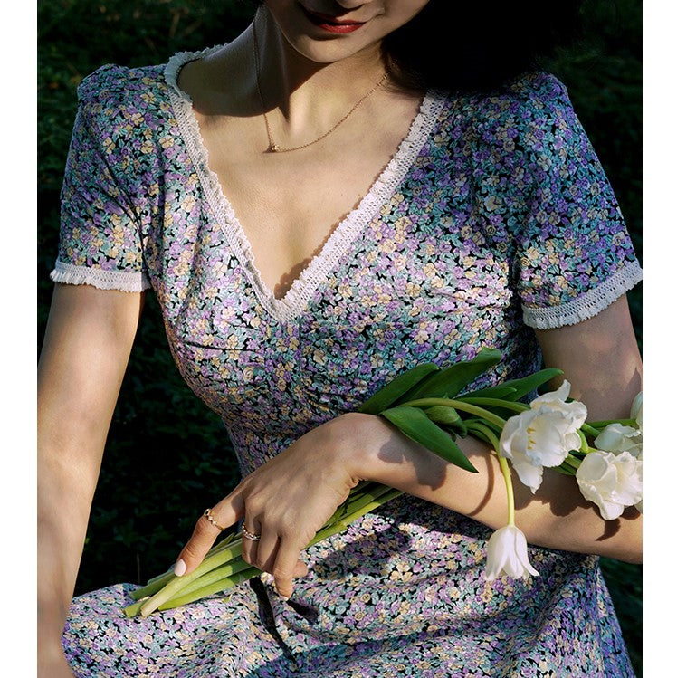 Floral vintage dress