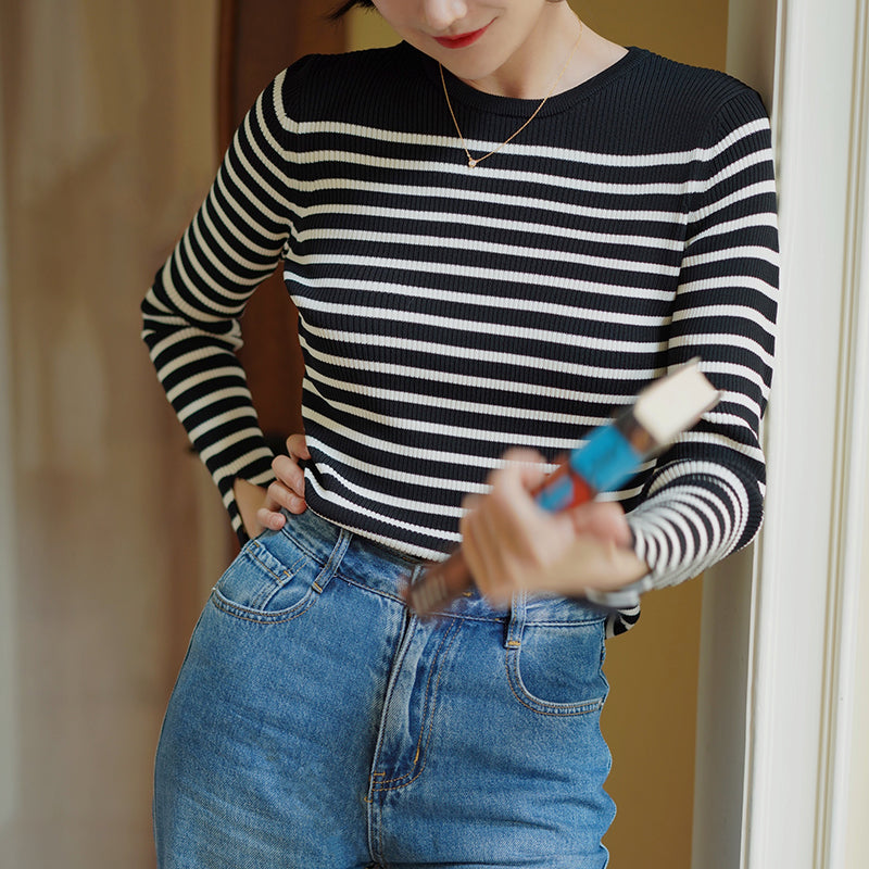 Black and white striped slim knit