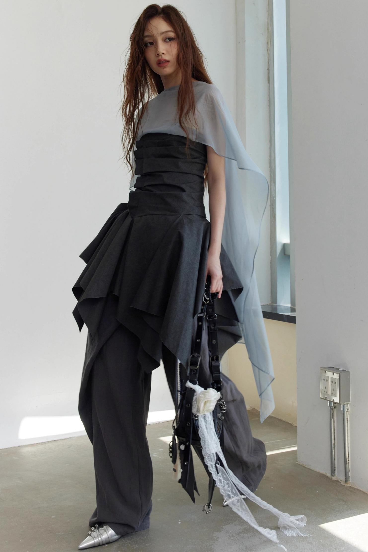 Wax-Dyed Asymmetric Hem Vintage Vest