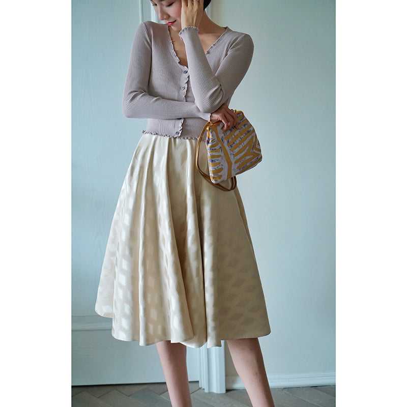 Little girl skirt with geometric patterns