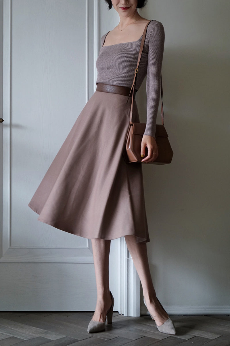 lady's classic skirt