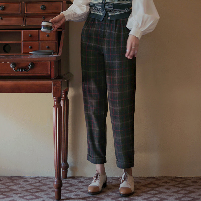 British plaid cropped wool pants