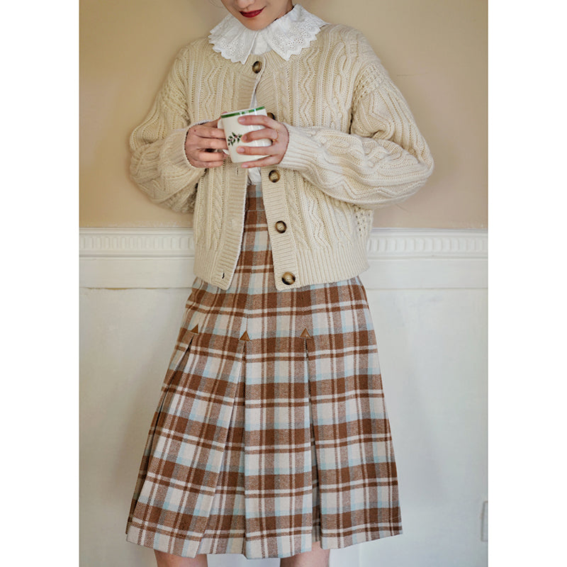 Light brown plaid classical pleated skirt