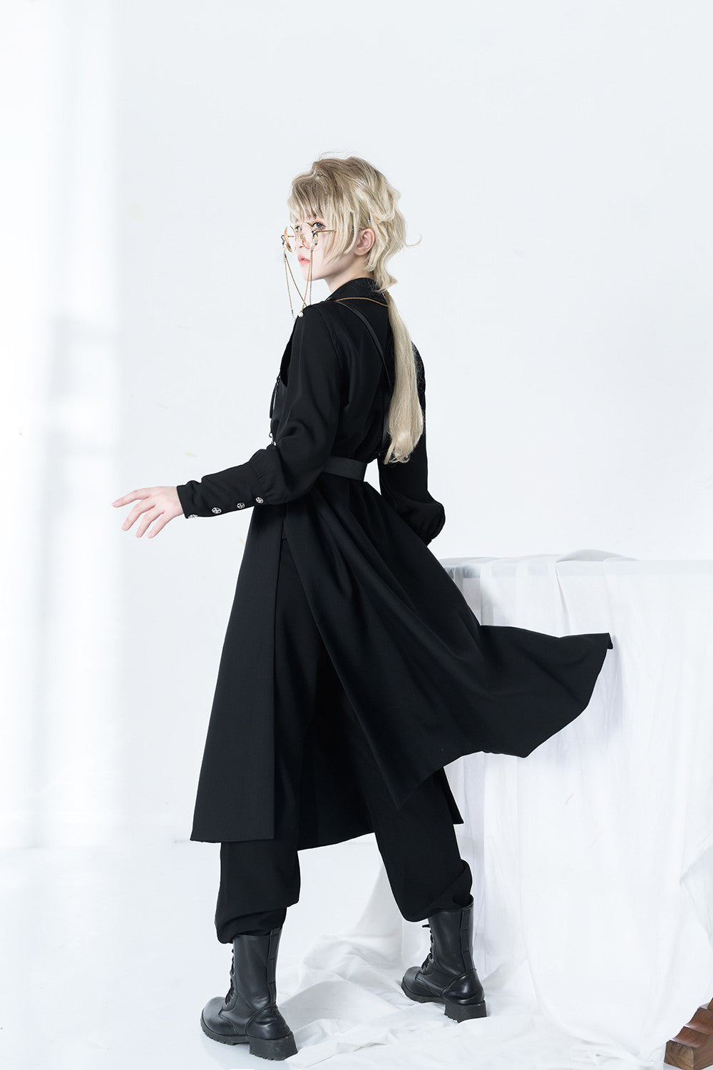 Princess Chronicles - The Stars Change - Sleeveless Ouji Lolita Long Coat