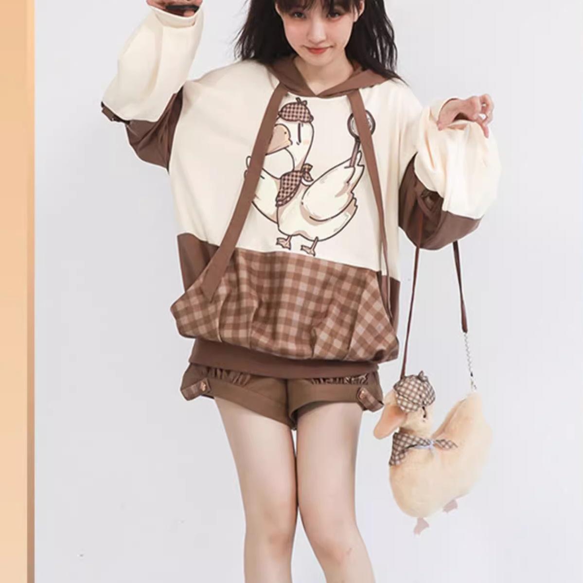 Piggy Bun - Famous Detective Goose - Retro Lolita Hoodie