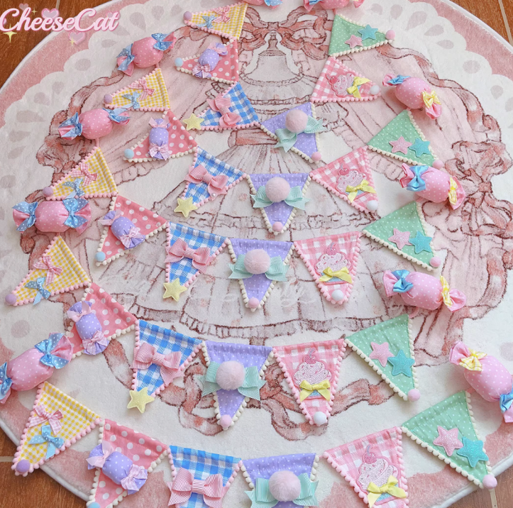 Cheese Cat - Sweet Lolita Plaid Candy Bow Flags Brooch
