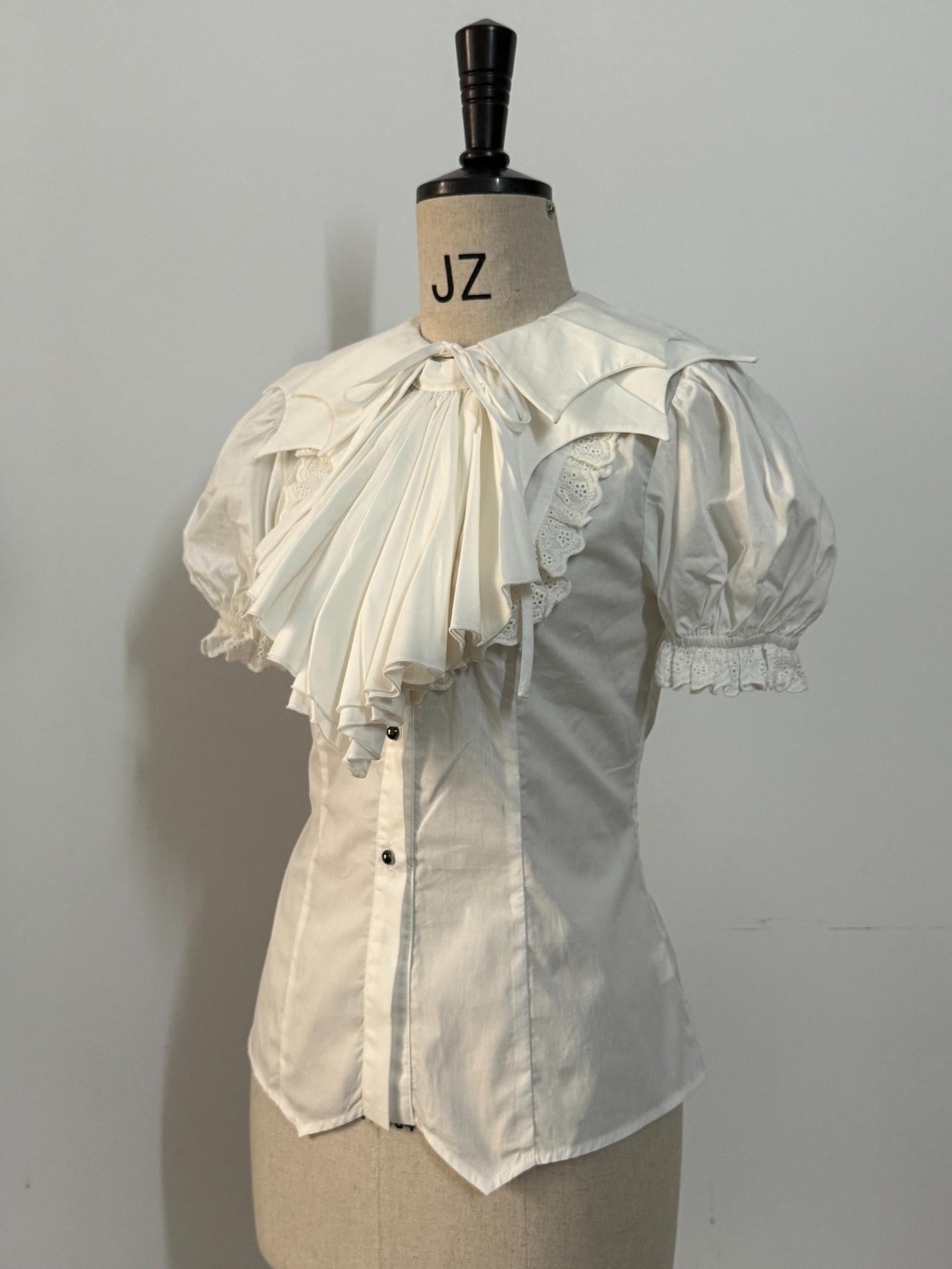 Gazing Galactic - Dusk Melody - Gothic Lolita Bat Shaped Collar Shirt, Detachable Jabot