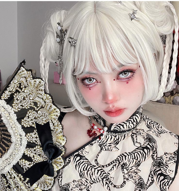 Pippi Palace - Elegant Off-White Short Lolita Wig