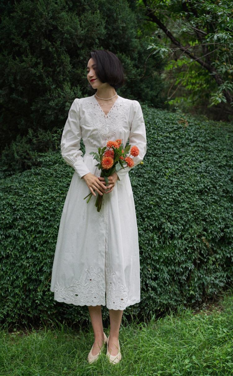 Floral embroidery white vintage dress