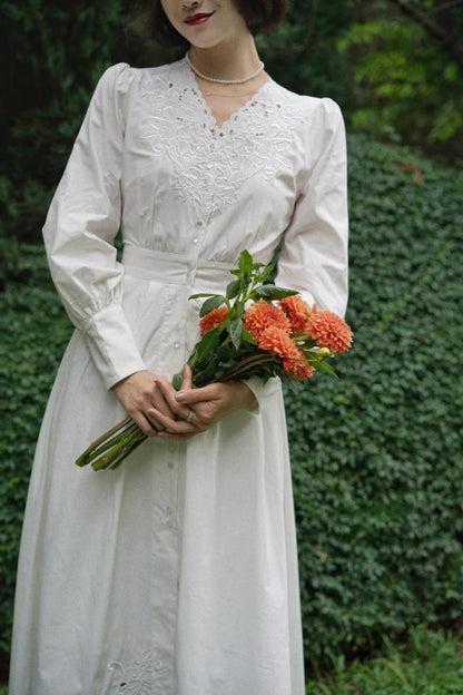 Floral embroidery white vintage dress