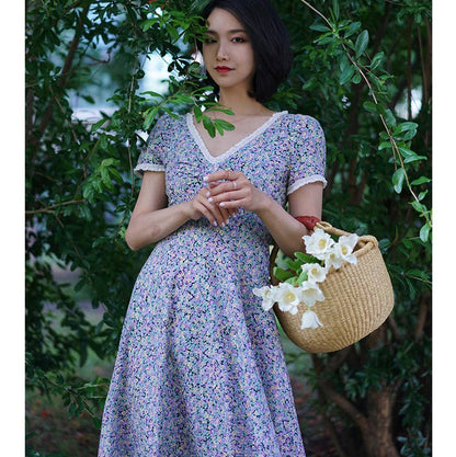 Floral vintage dress