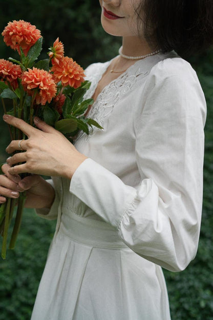 Floral embroidery white vintage dress