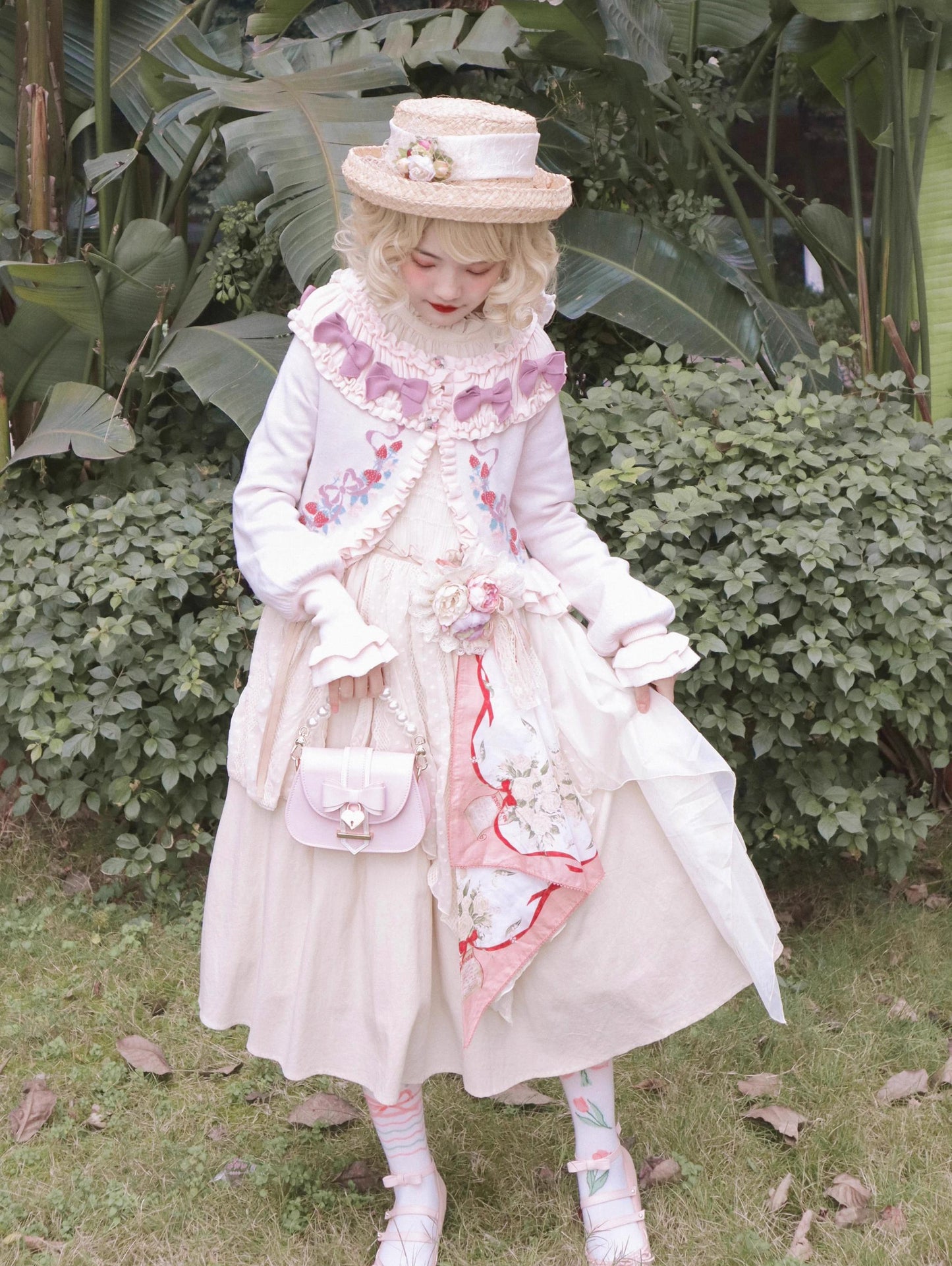 Lilizi - Little Strawberry - Sweet Lolita Cardigan Ivory Sweater with Bows