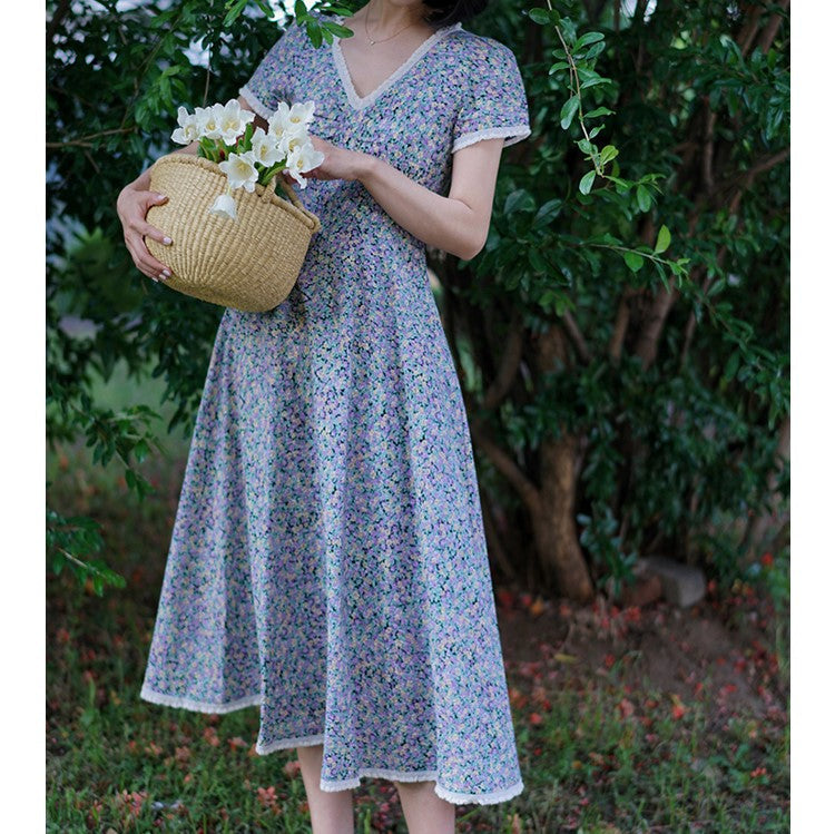 Floral vintage dress