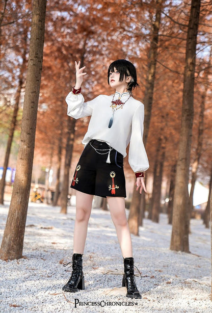 Princess Chronicles - Fortune and Treasure - Chinese Style Shorts Set with Cash Coins Details