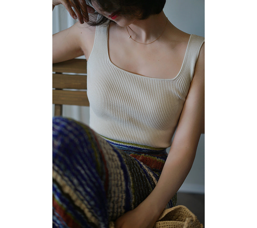 Leisure lady's knitted camisole and tank top