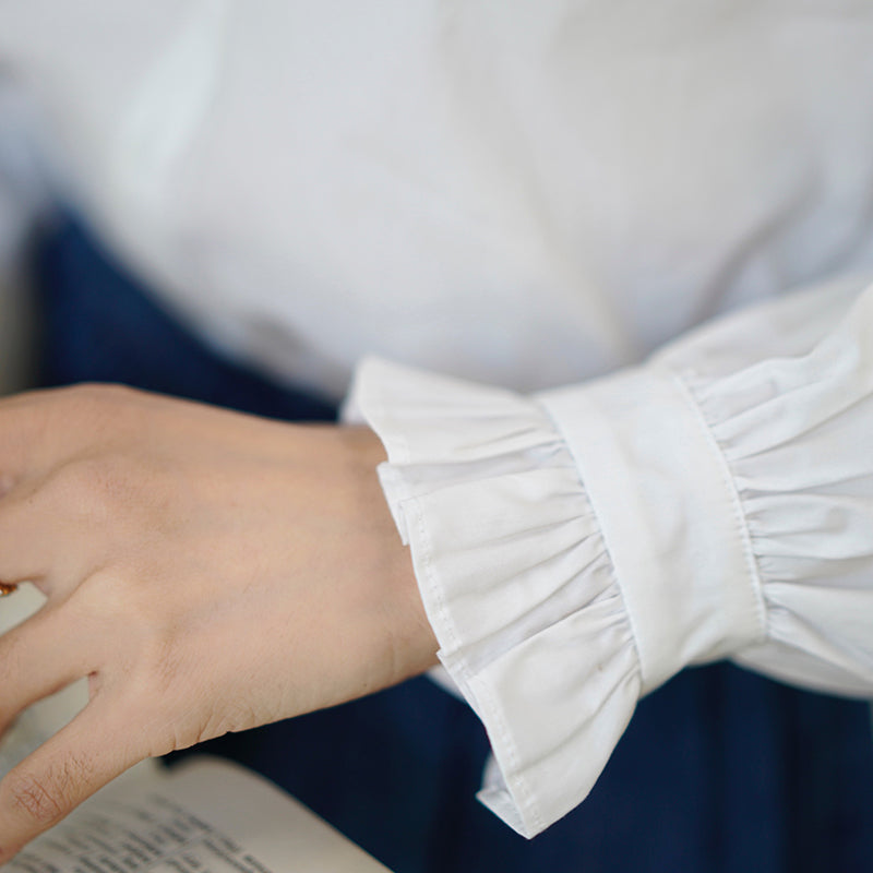 White lady vintage frill blouse