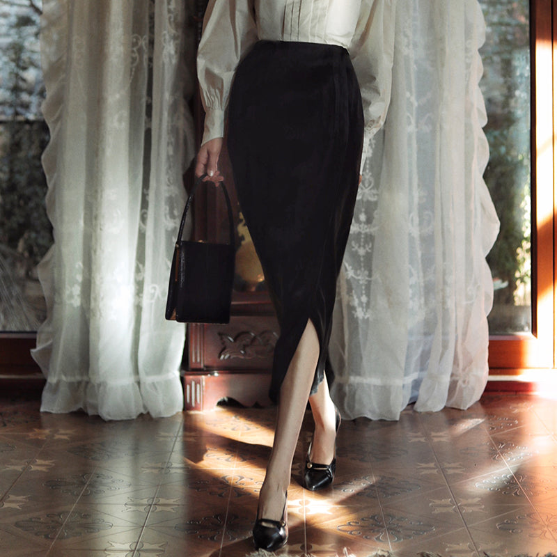 Dame Velvet Pencil Skirt