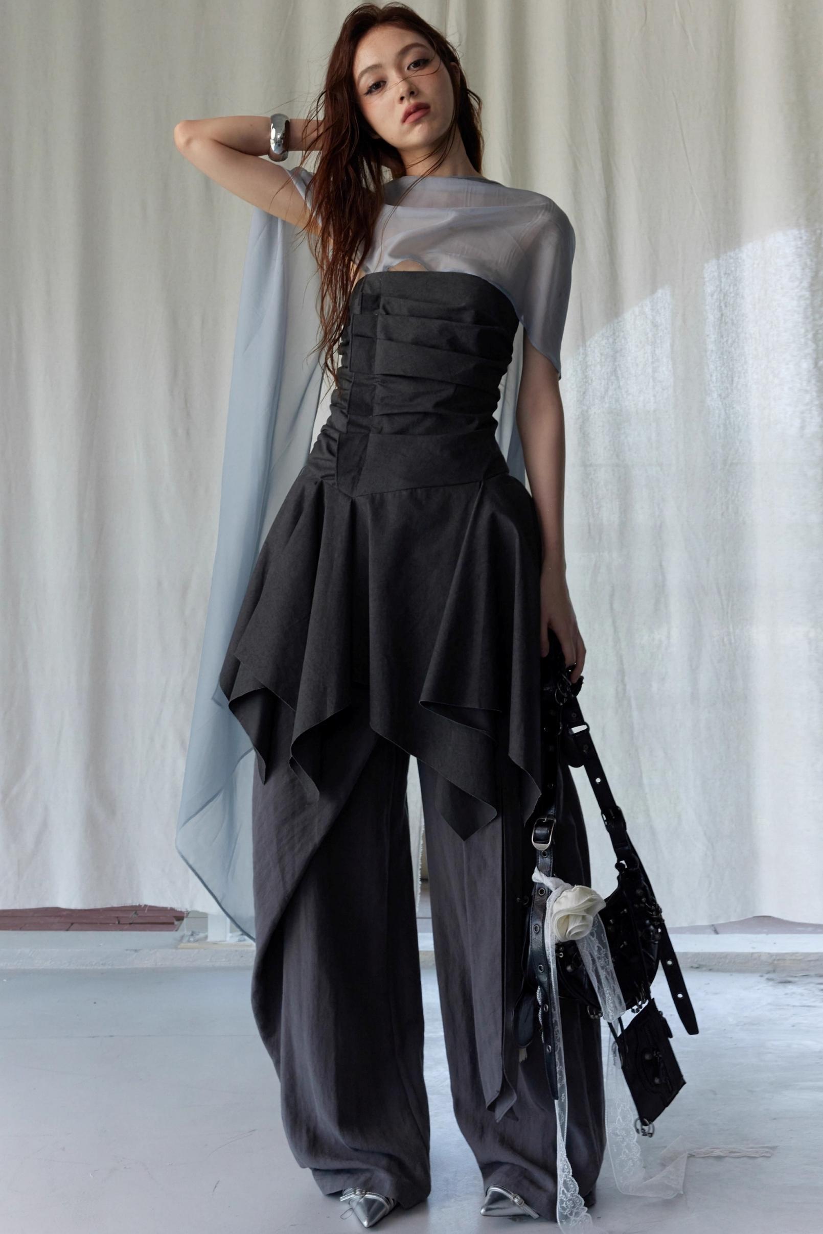 Wax-Dyed Asymmetric Hem Vintage Vest