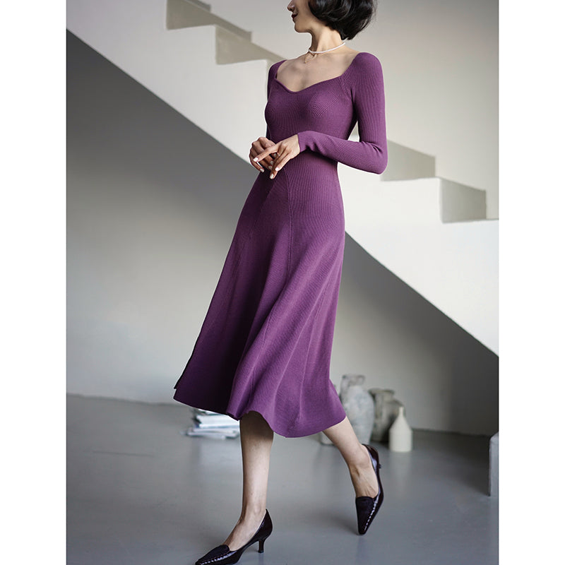 Lady's slim knit dress