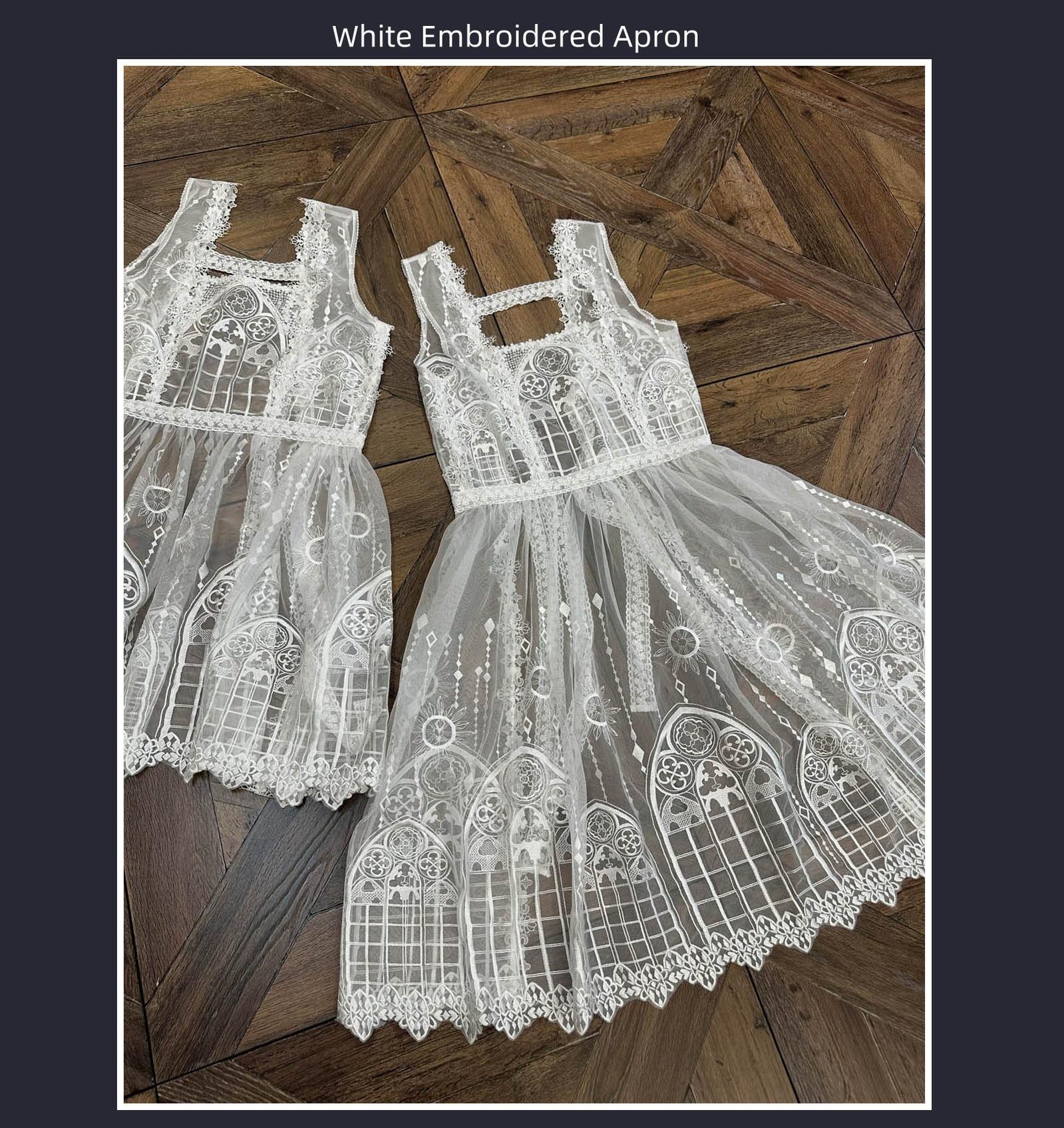 SUSIN - Night Traveler - Classic and Elegant Gothic Dress with Colorful Window Prints