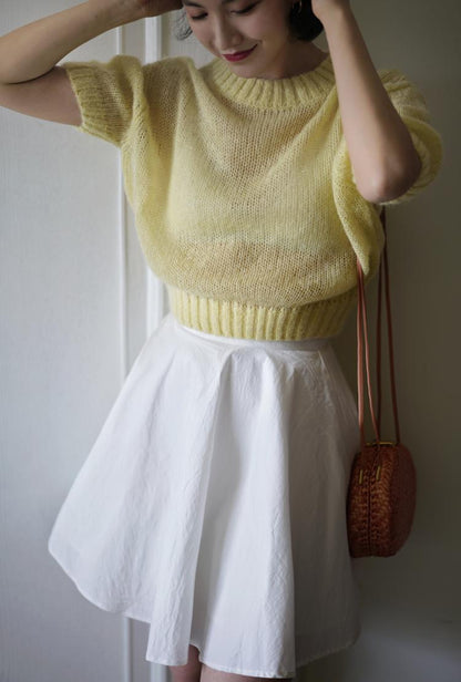 Colorful knit of macaron color