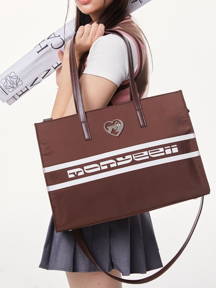 Large Nylon Shoulder Bag【s0000001866】