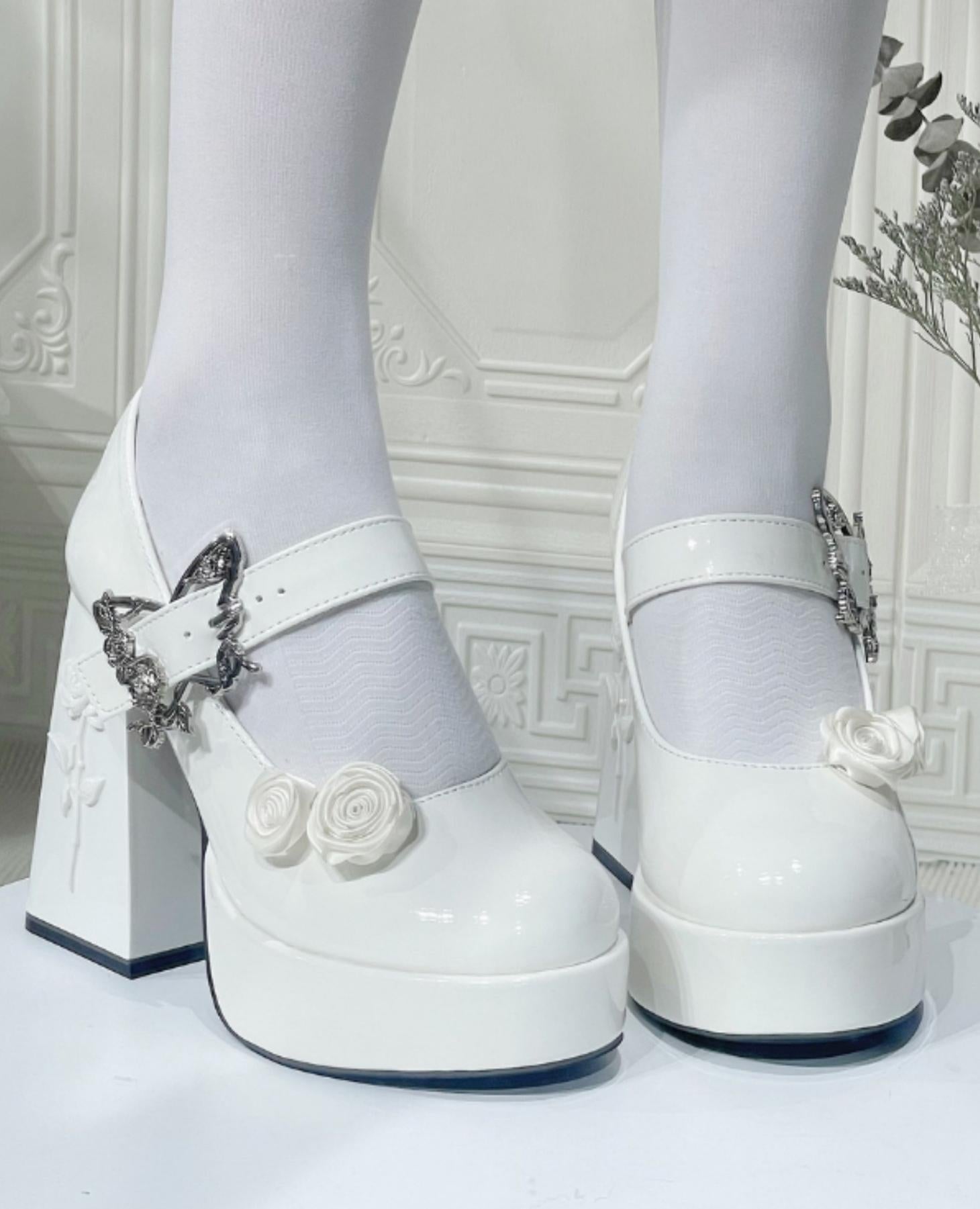 Dreamland - Cyclic Wonders - Elegant Lolita High Platform Shoes with Butterfly and Rose Details