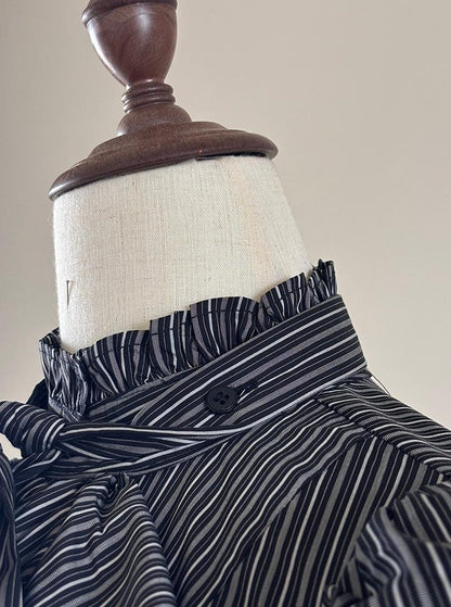 FlowerFairyDaily - Gothic Lolita Striped Shirt With Alternative NeckTie/Jabot