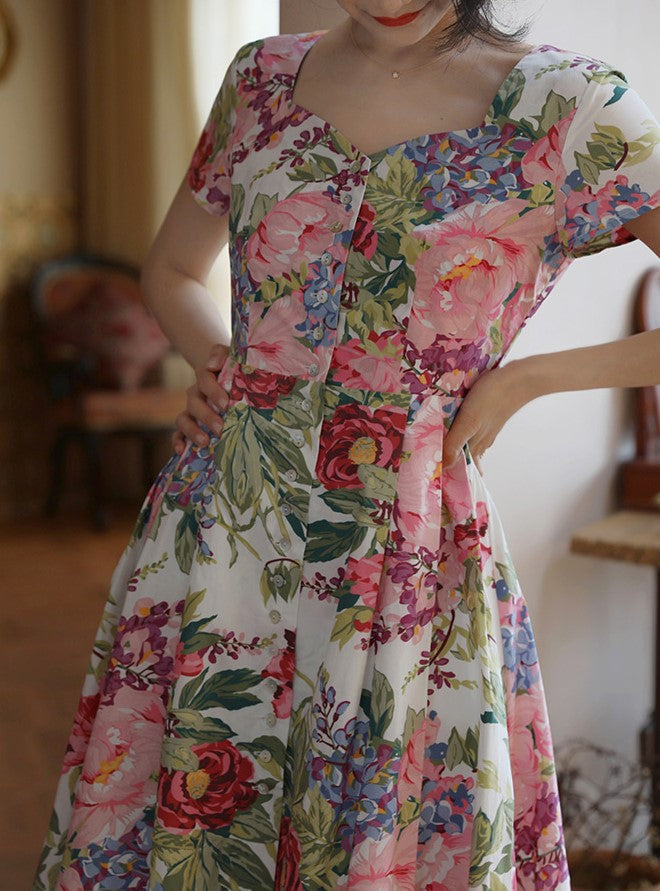 Baby pink and rosy floral pattern vintage dress