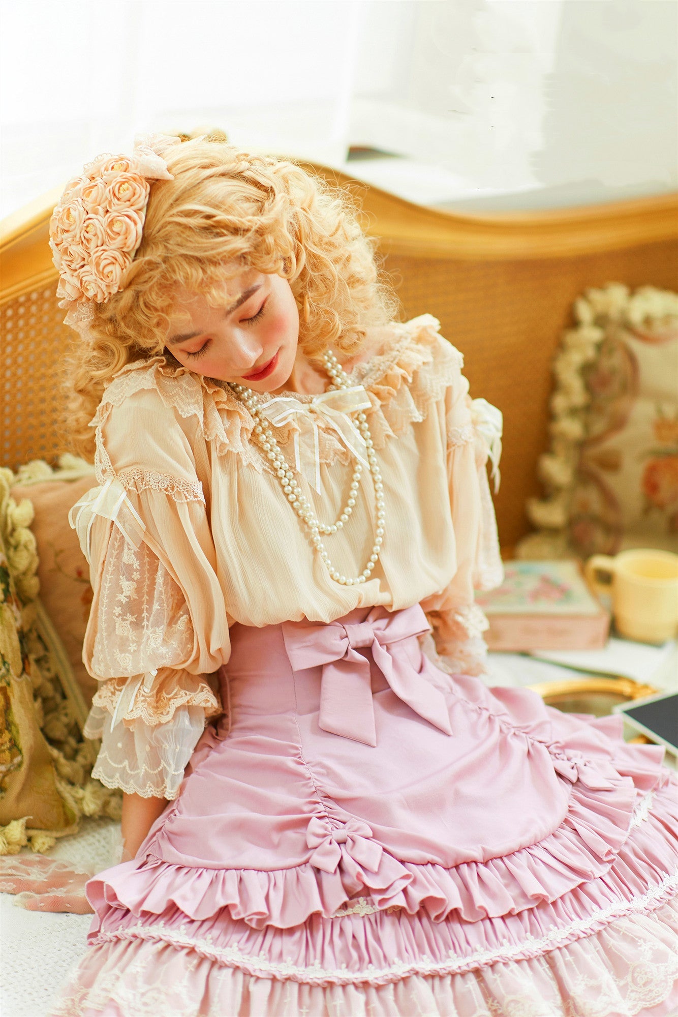 Boguta - Heidi Series - Classic Lace Puff Sleeves Blouse